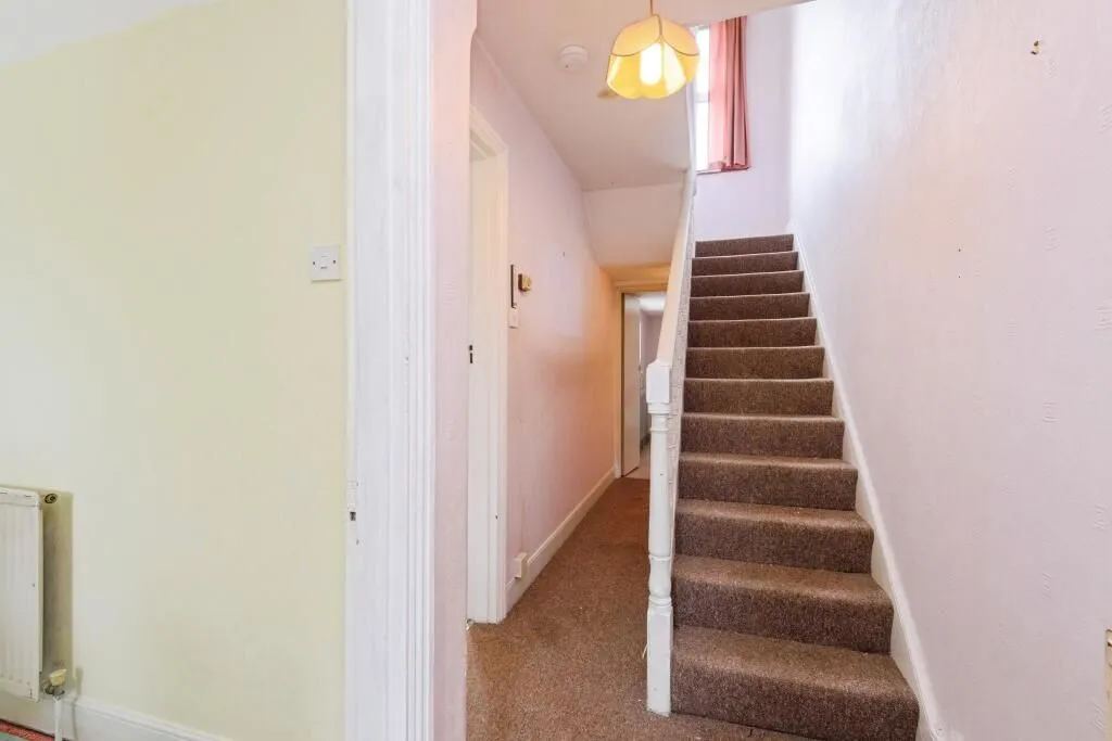 Margate, Kent, CT9 5AU - Online Properties