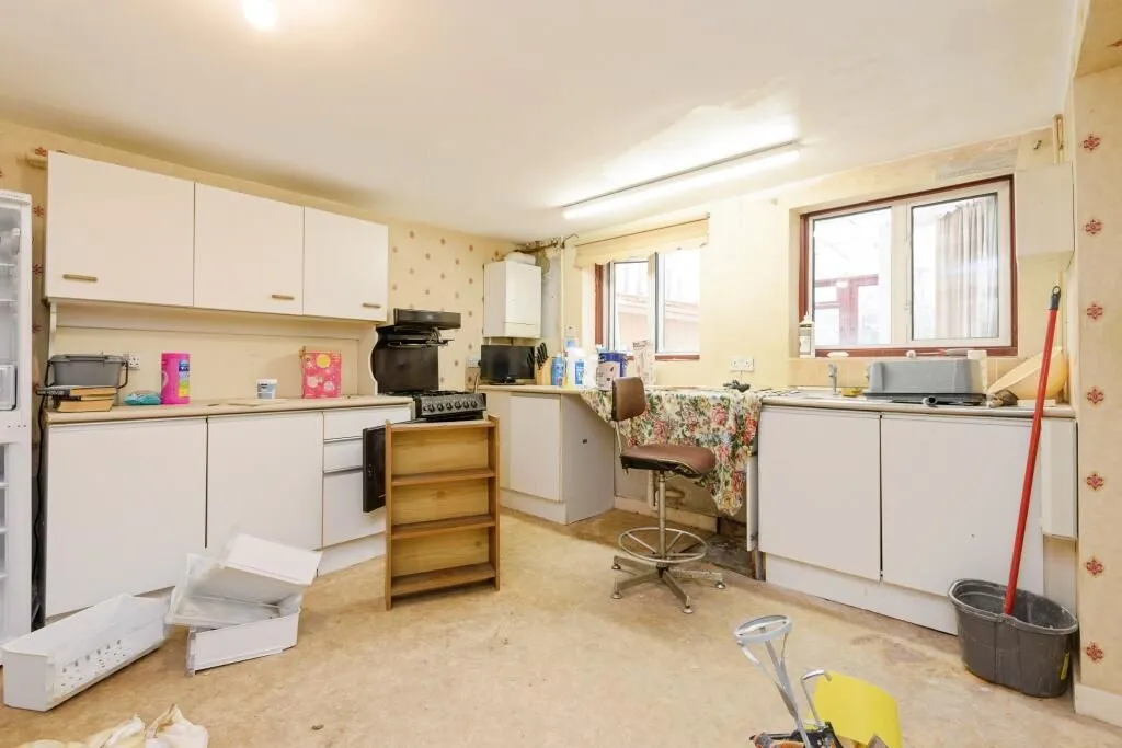 Margate, Kent, CT9 5AU - Online Properties