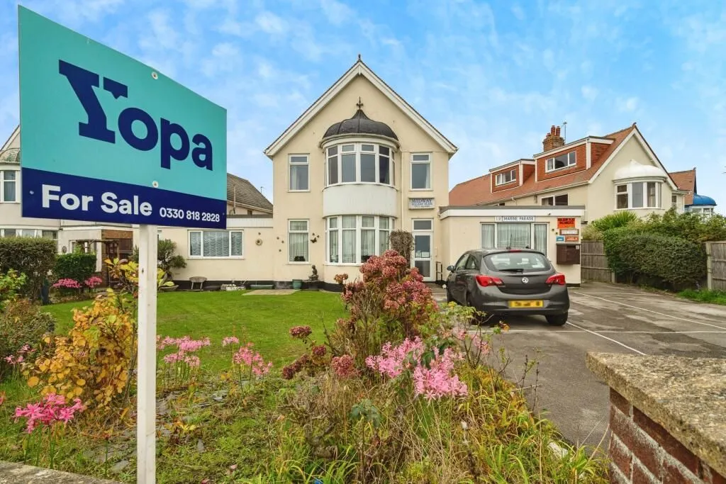 Gorleston, Great Yarmouth, Norfolk, NR31 6DX - Online Properties