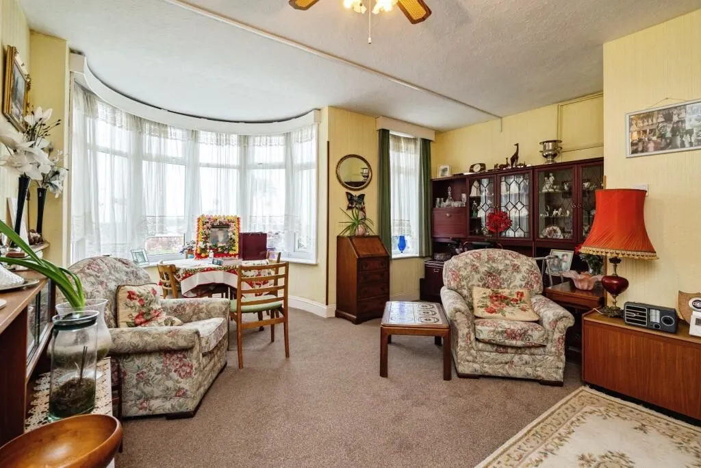 Gorleston, Great Yarmouth, Norfolk, NR31 6DX - Online Properties