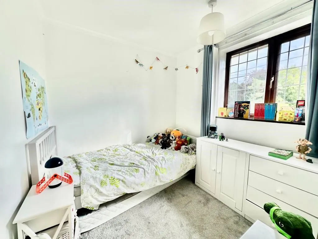 Calver, Hope Valley, Derbyshire, S32 3XW - Online Properties