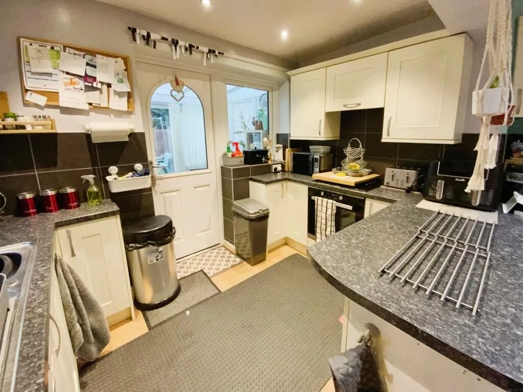 Sandiacre, Nottingham, Nottinghamshire, NG10 5JD - Online Properties