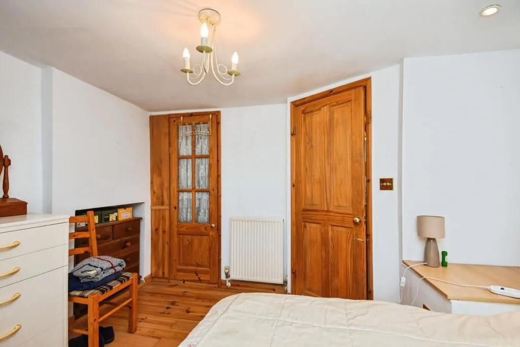 Over Kellet, Carnforth, Lancashire, LA6 1BT - Online Properties