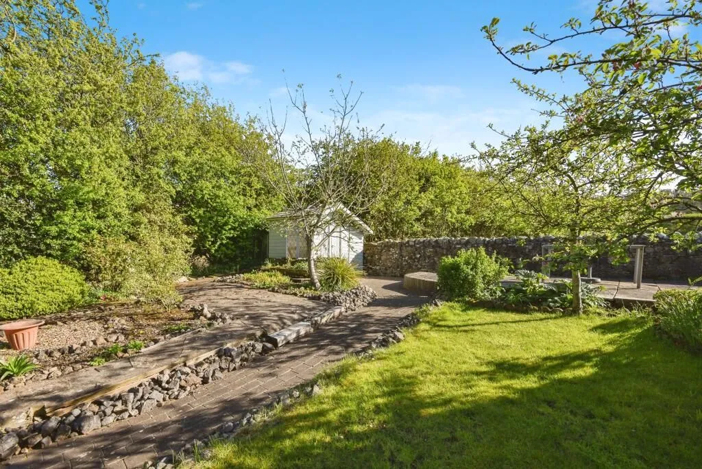 Over Kellet, Carnforth, Lancashire, LA6 1BT - Online Properties
