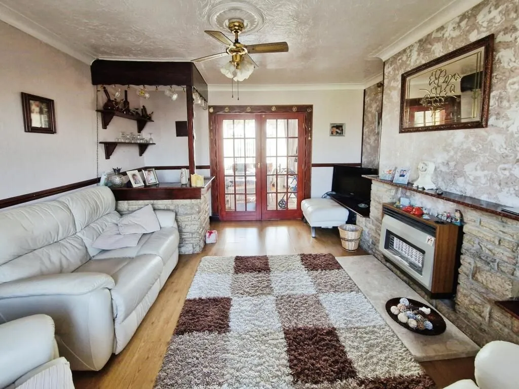 Askern, Doncaster, South Yorkshire, DN6 0QW - Online Properties