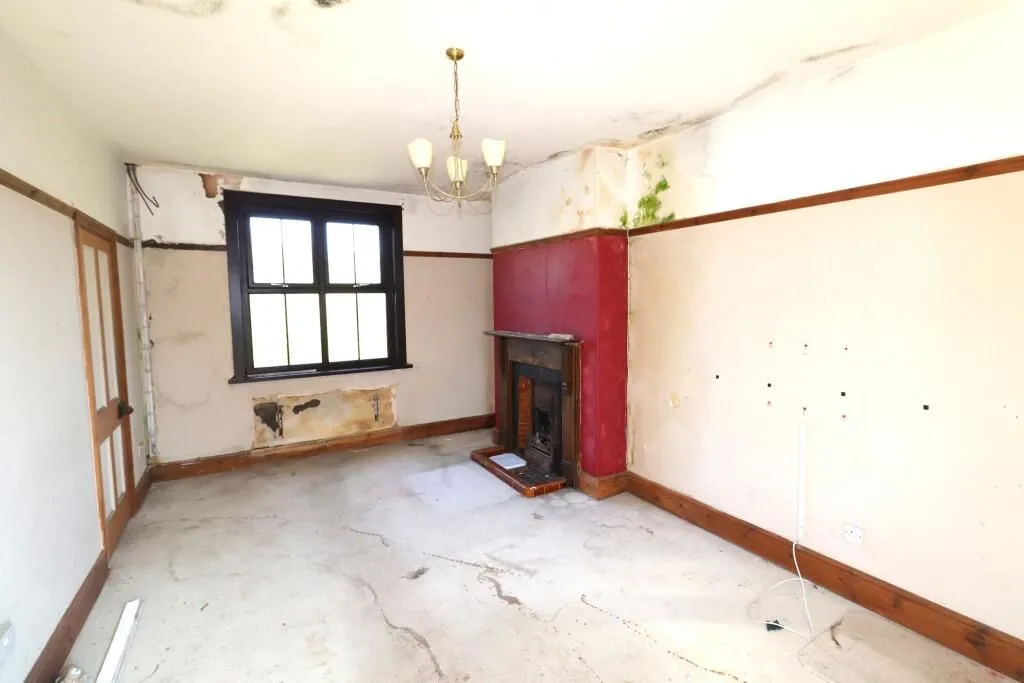 Spring Gardens, Whitland, Dyfed, SA34 0HR - Online Properties