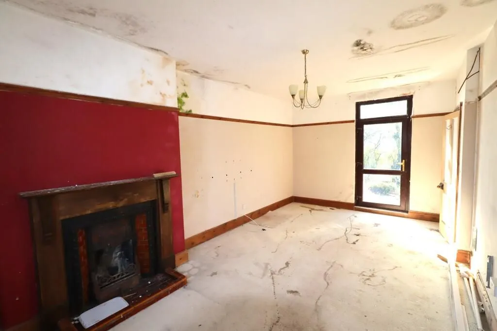 Spring Gardens, Whitland, Dyfed, SA34 0HR - Online Properties