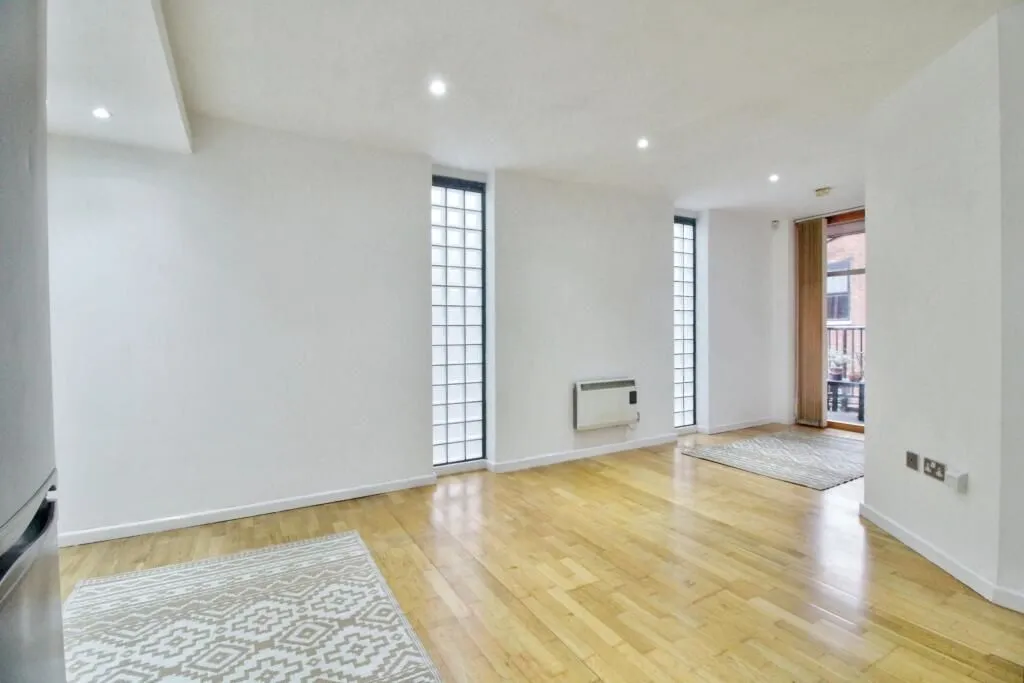 Westpoint, 3-9 Duke Street, Manchester, Lancashire, M3 4NF - Online Properties