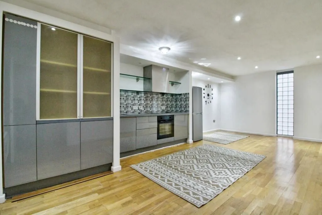 Westpoint, 3-9 Duke Street, Manchester, Lancashire, M3 4NF - Online Properties