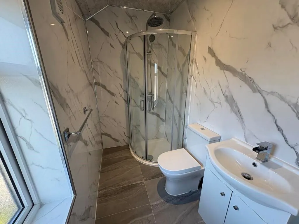 Stoke-on-Trent, Staffordshire, ST3 6DQ - Online Properties