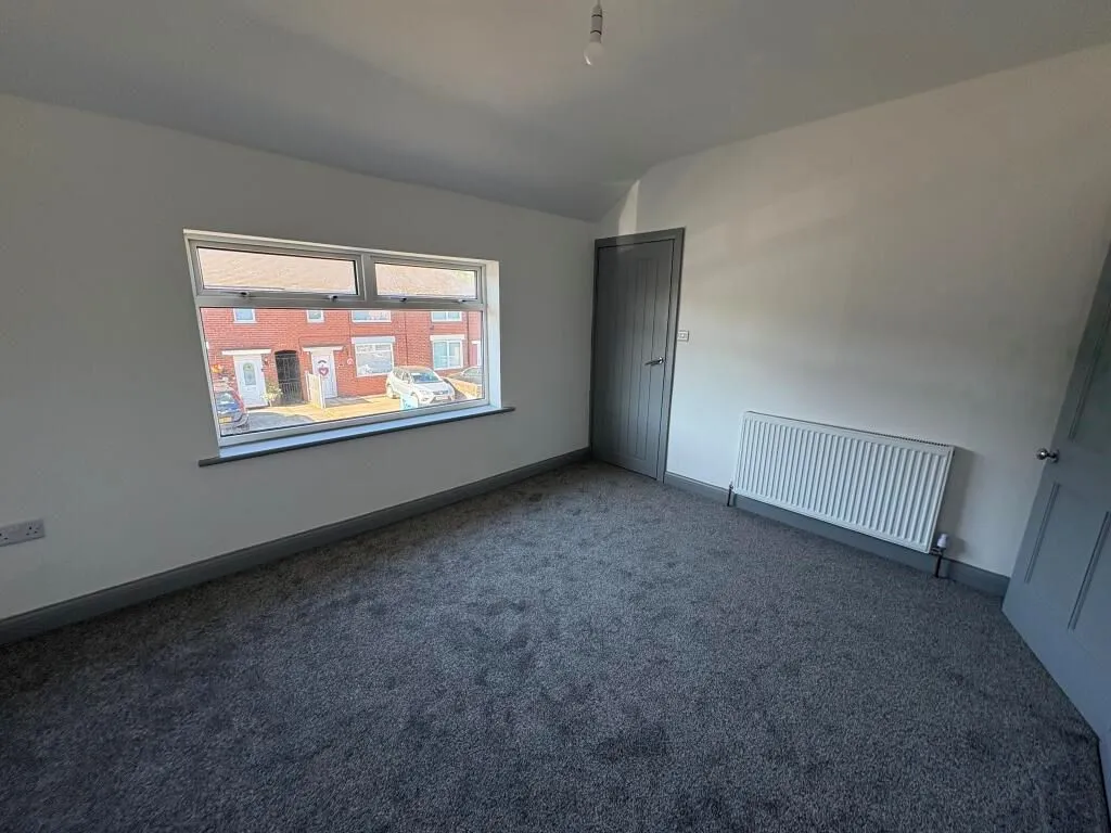 Stoke-on-Trent, Staffordshire, ST3 6DQ - Online Properties