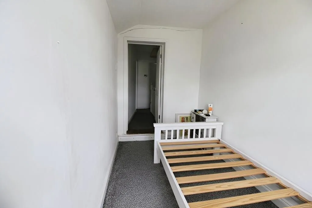 Colchester, Essex, CO1 2SZ - Online Properties