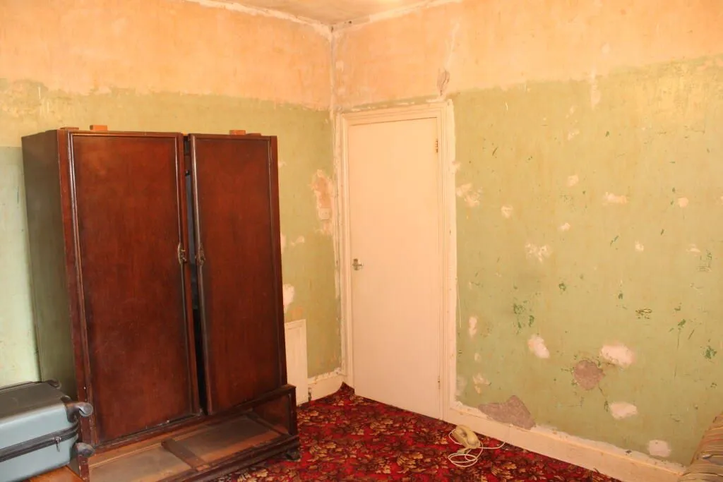 London, NW2 5NJ - Online Properties