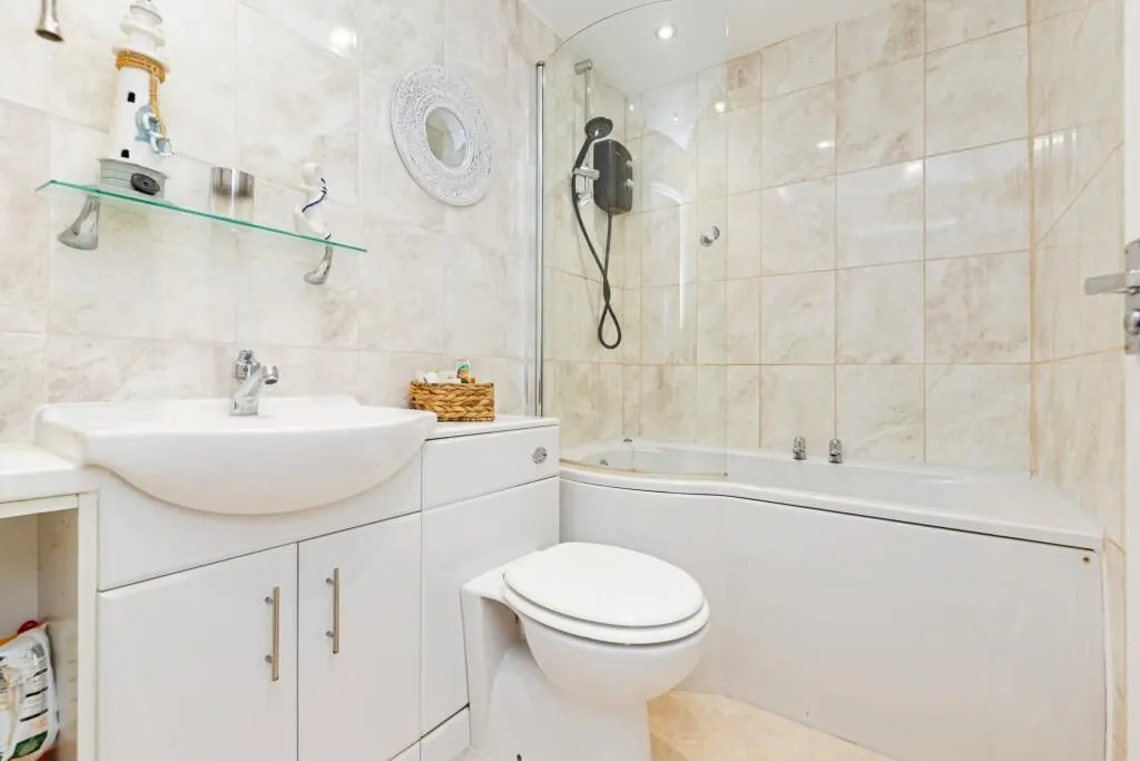 Northallerton, North Yorkshire, DL7 8PR - Online Properties