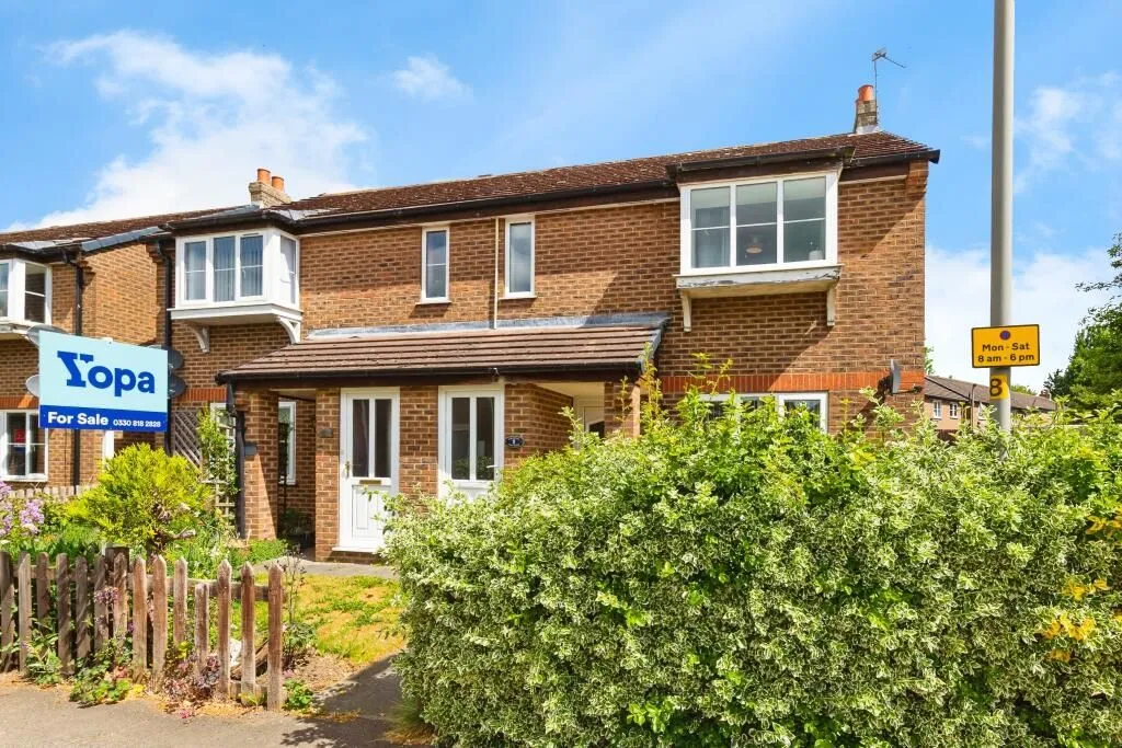 Northallerton, North Yorkshire, DL7 8PR - Online Properties