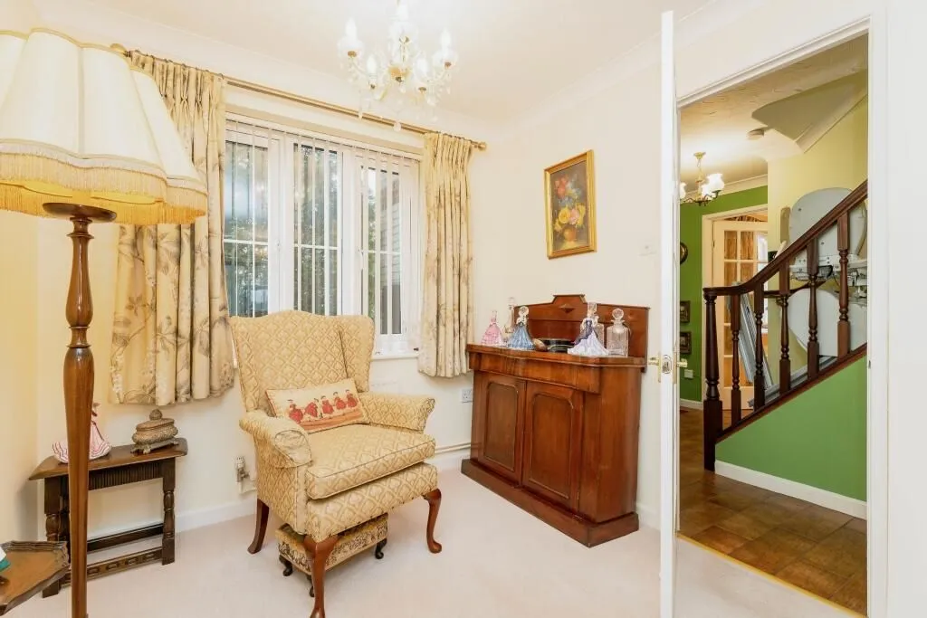 Watton, Thetford, Norfolk, IP25 6HL - Online Properties