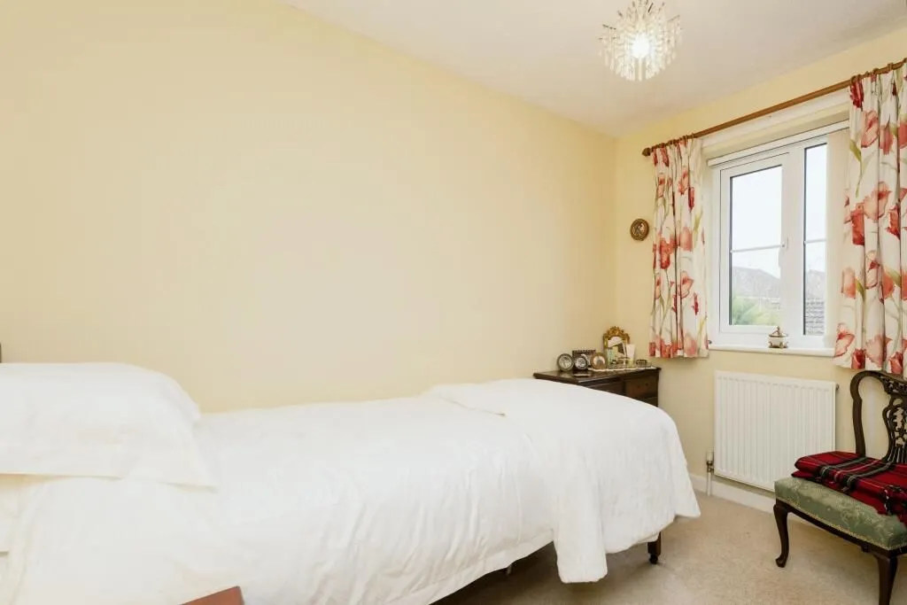 Watton, Thetford, Norfolk, IP25 6HL - Online Properties