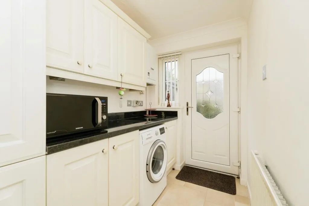 Watton, Thetford, Norfolk, IP25 6HL - Online Properties