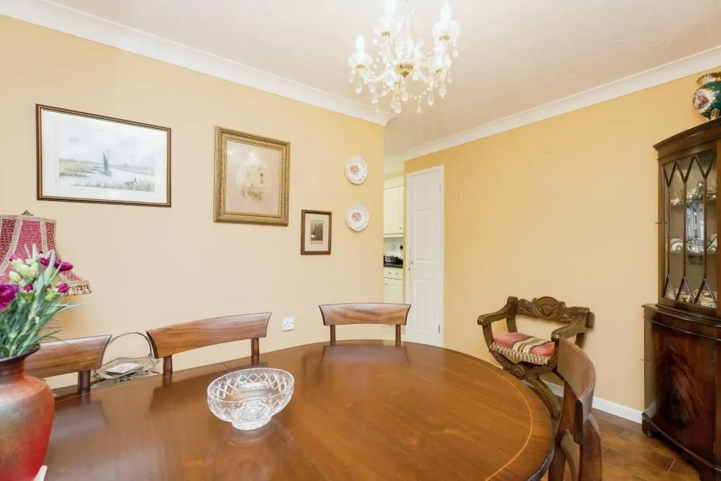 Watton, Thetford, Norfolk, IP25 6HL - Online Properties