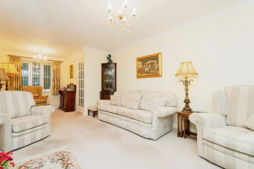 Watton, Thetford, Norfolk, IP25 6HL - Online Properties