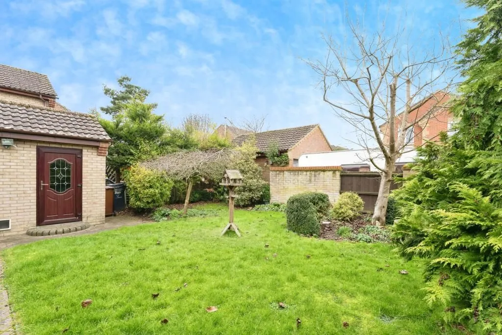 Watton, Thetford, Norfolk, IP25 6HL - Online Properties