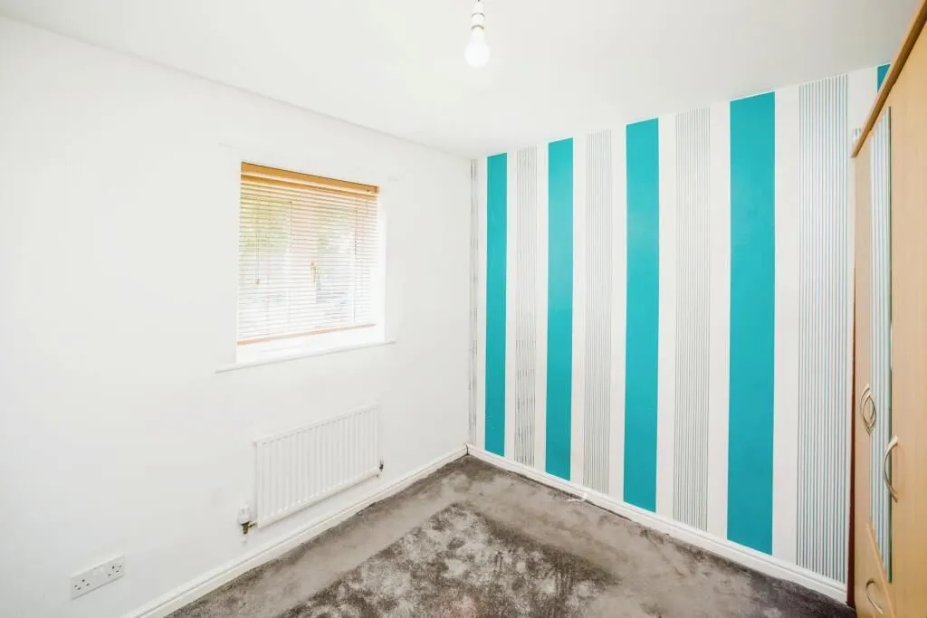 Linthwaite, Huddersfield, West Yorkshire, HD7 5NR - Online Properties