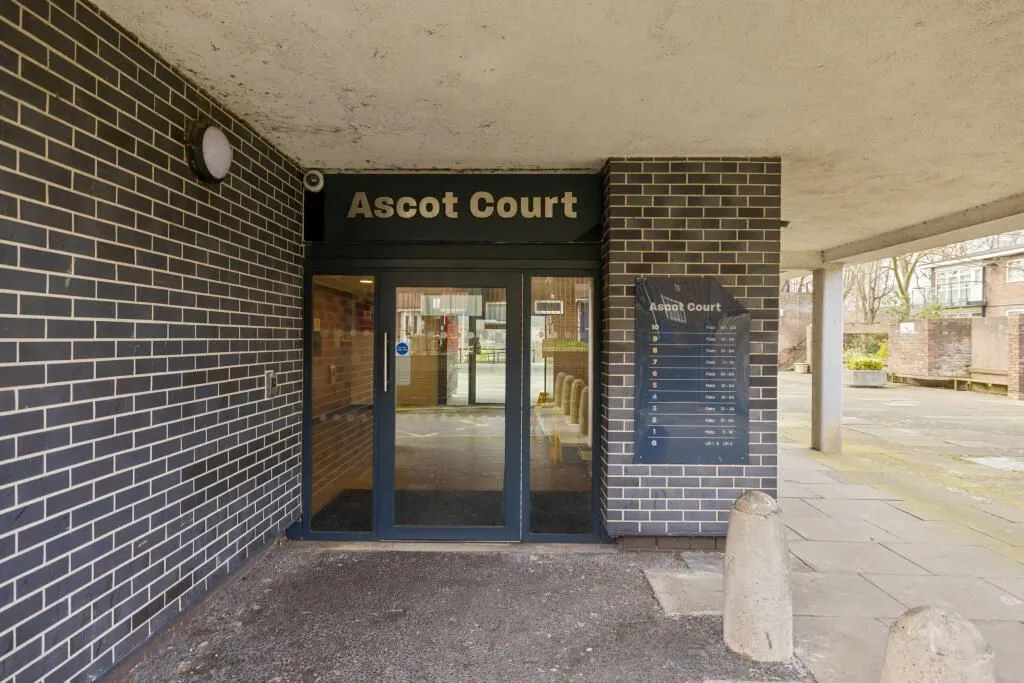 Ascot Court, Bury New Road, Salford, Lancashire, M7 2DB - Online Properties