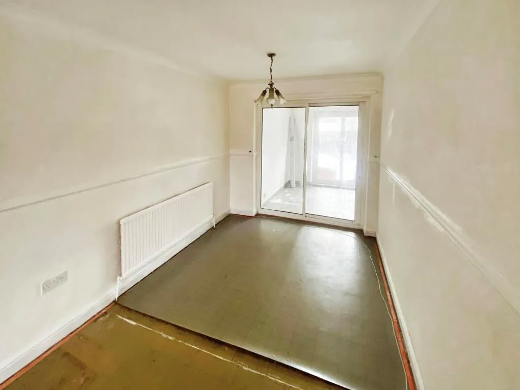 Creswell, Worksop, Nottinghamshire, S80 4BB - Online Properties