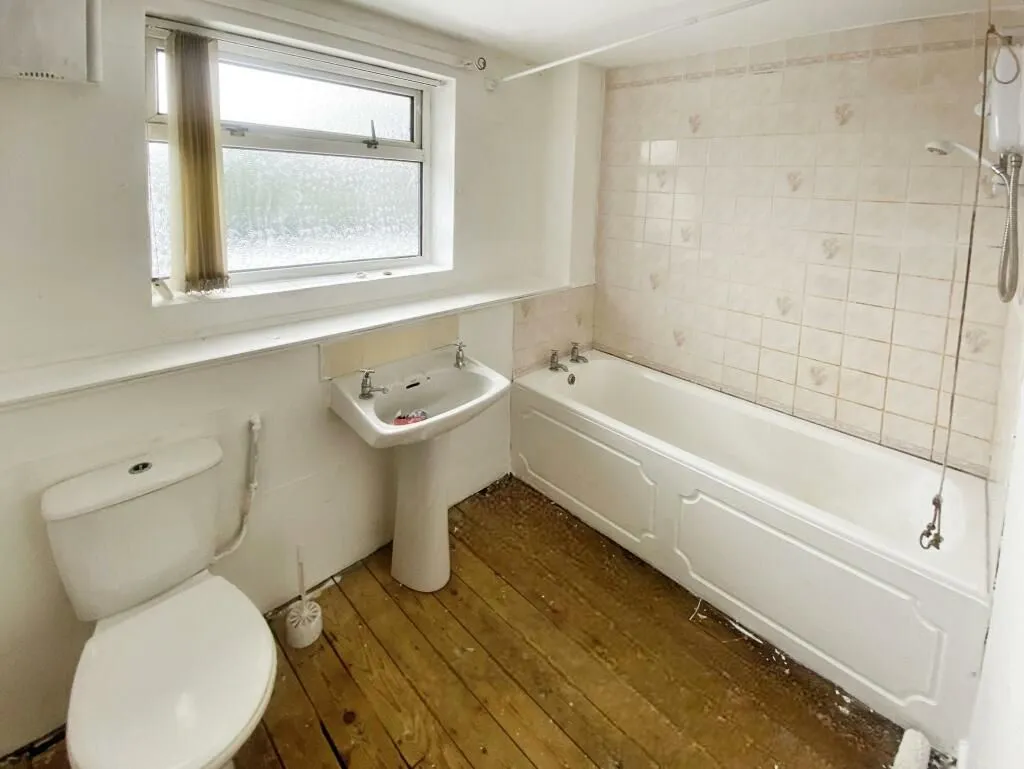 Creswell, Worksop, Nottinghamshire, S80 4BB - Online Properties