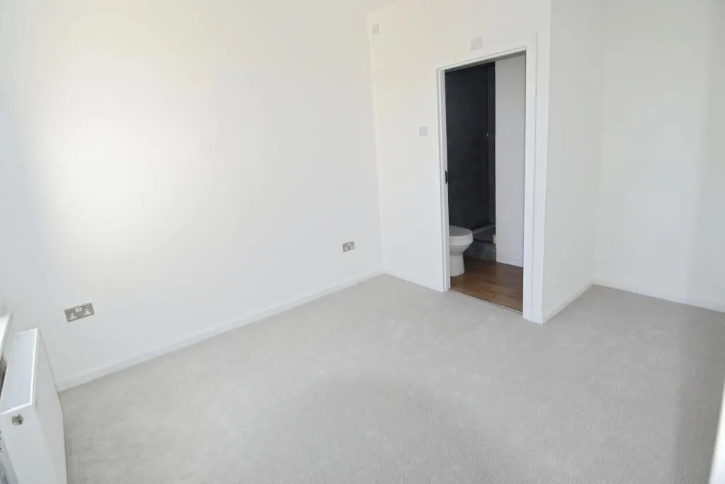 Selston, Nottingham, Nottinghamshire, NG16 6FH - Online Properties