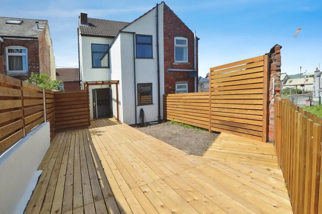 Selston, Nottingham, Nottinghamshire, NG16 6FH - Online Properties
