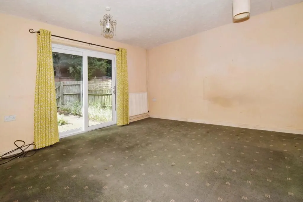 Leicester, Leicestershire, LE5 1AD - Online Properties