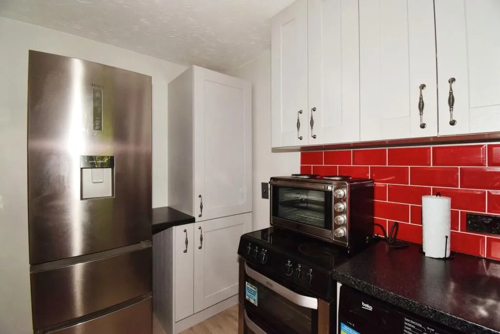 Leicester, Leicestershire, LE5 1AD - Online Properties
