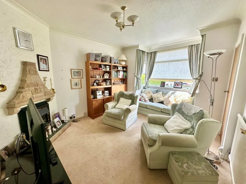 Sheffield, South Yorkshire, S8 0NS - Online Properties