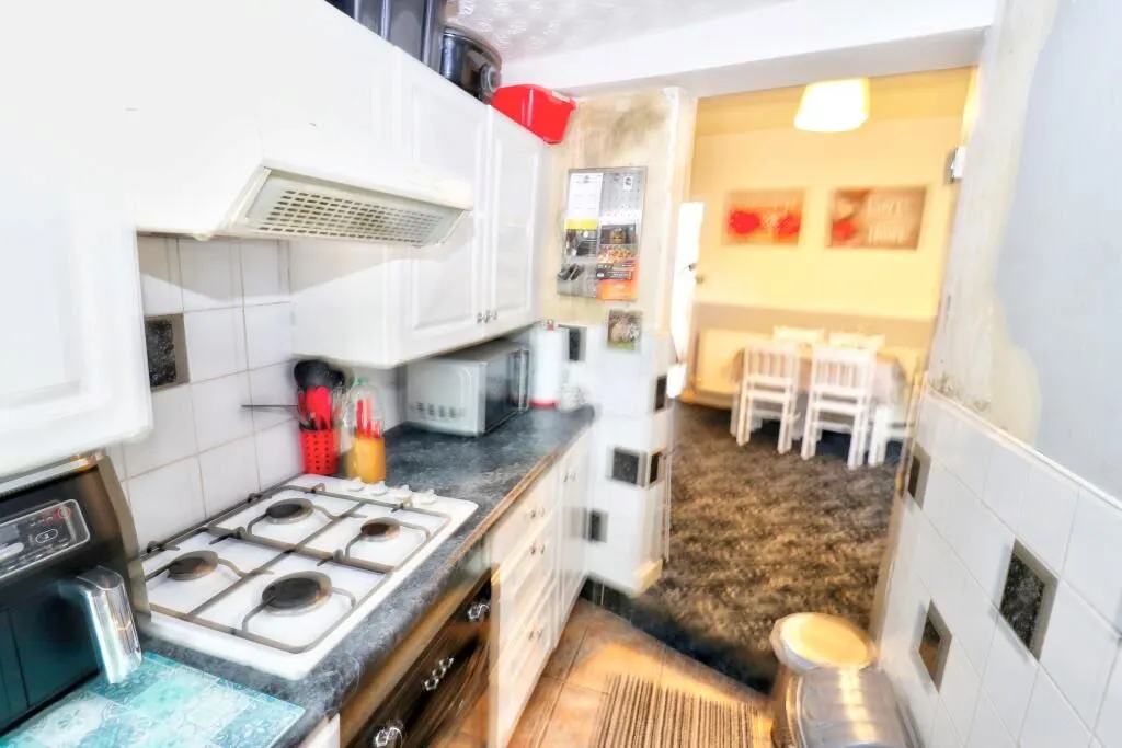Eccles, Manchester, Lancashire, M30 0PB - Online Properties