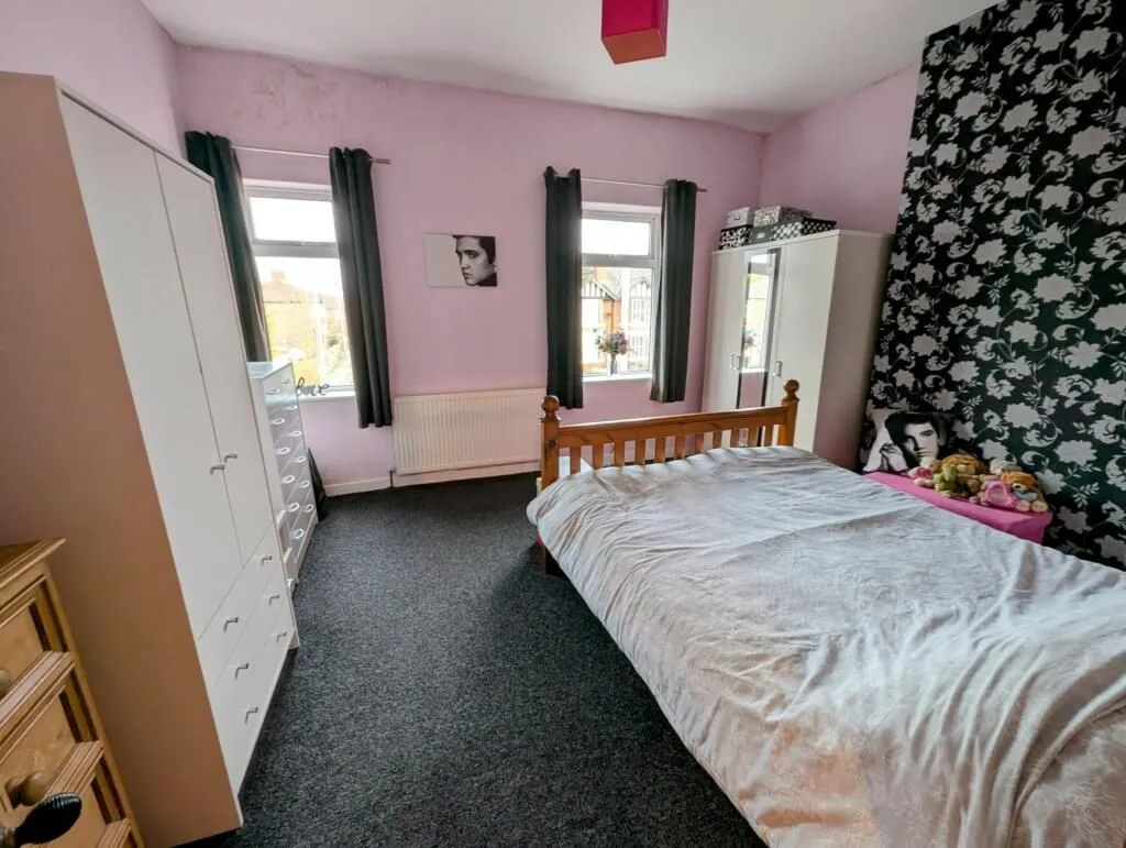 Stockport, Cheshire, SK2 5QB - Online Properties