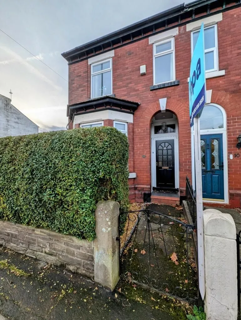 Stockport, Cheshire, SK2 5QB - Online Properties