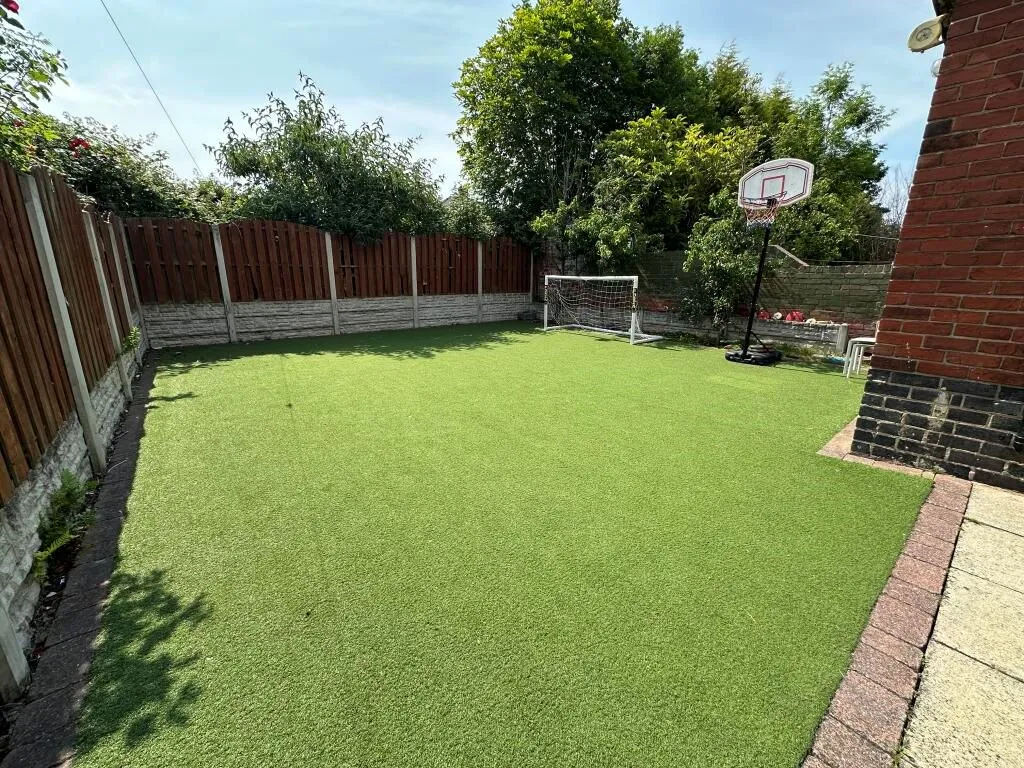 Sheffield, South Yorkshire, S9 4AD - Online Properties