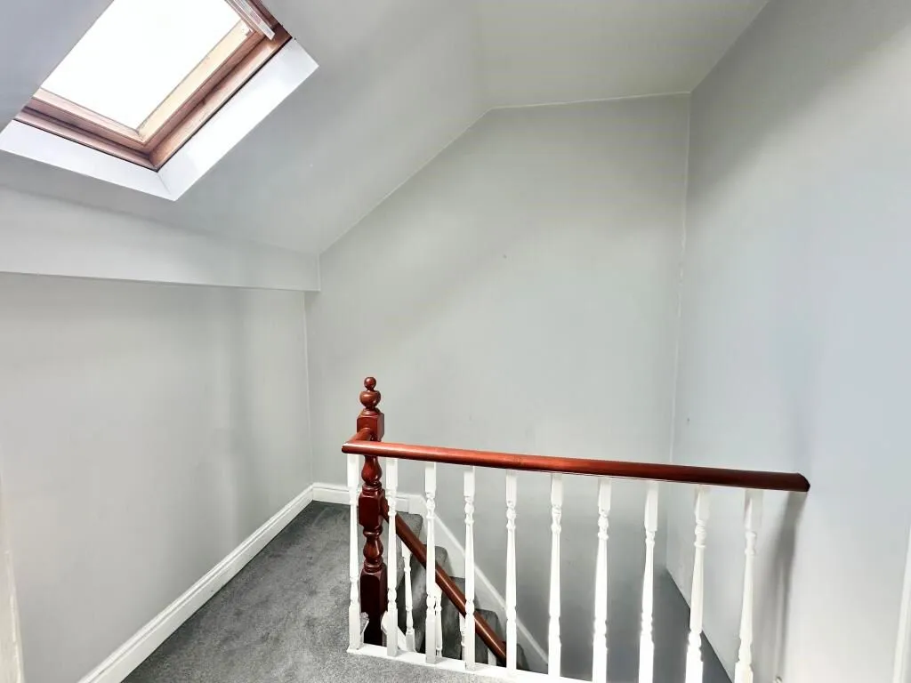 Sheffield, South Yorkshire, S9 4AD - Online Properties