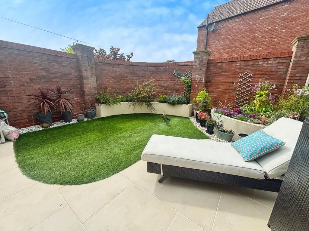 Gainsborough, Lincolnshire, DN21 1ZR - Online Properties