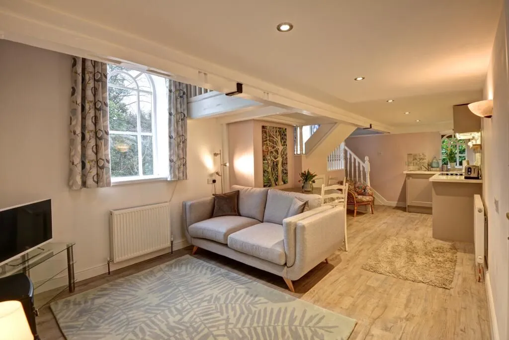 Grosmont, Whitby, North Yorkshire, YO22 5PE - Online Properties