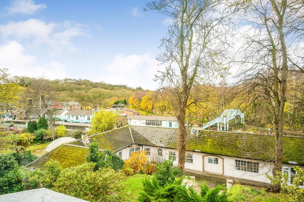 Grosmont, Whitby, North Yorkshire, YO22 5PE - Online Properties
