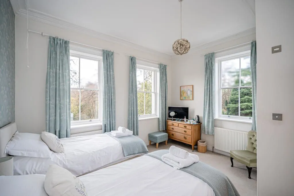 Grosmont, Whitby, North Yorkshire, YO22 5PE - Online Properties