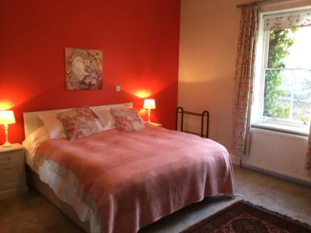 Grosmont, Whitby, North Yorkshire, YO22 5PE - Online Properties