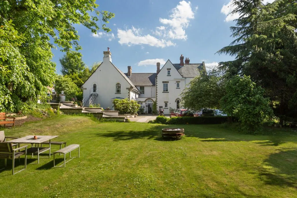 Grosmont, Whitby, North Yorkshire, YO22 5PE - Online Properties