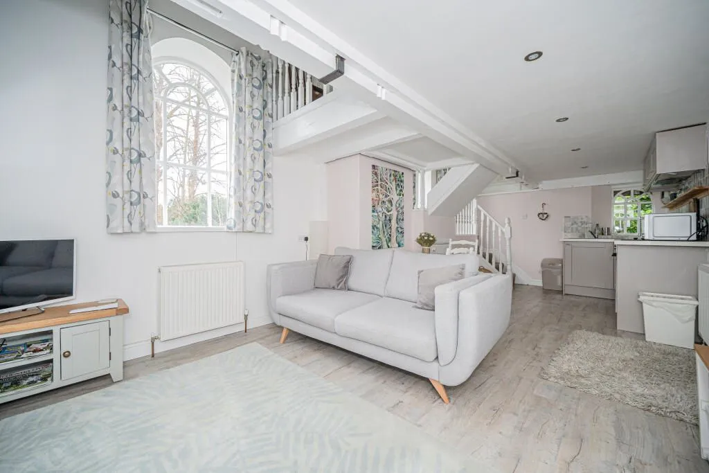 Grosmont, Whitby, North Yorkshire, YO22 5PE - Online Properties