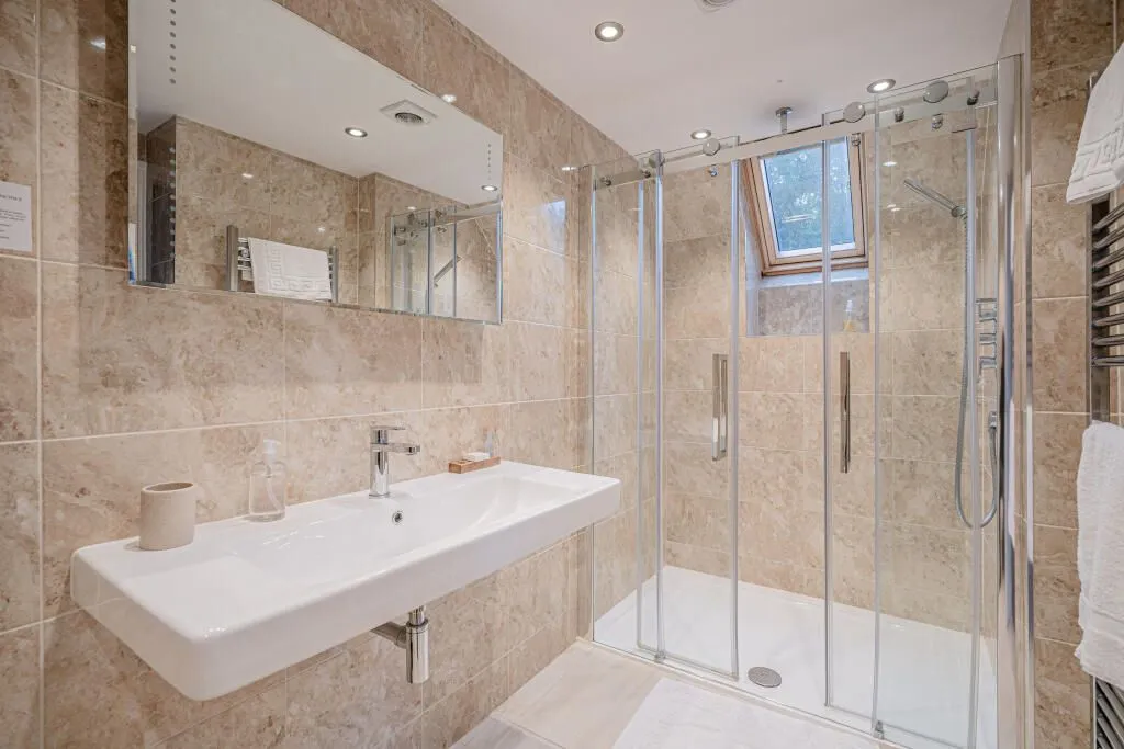 Grosmont, Whitby, North Yorkshire, YO22 5PE - Online Properties