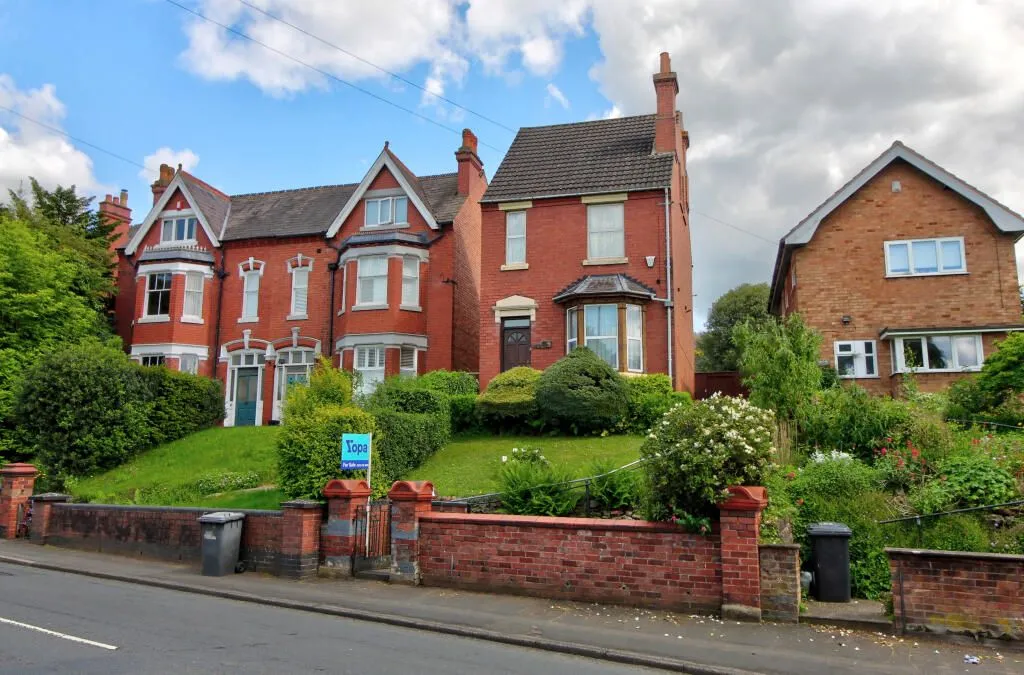 Kidderminster, Worcestershire, DY10 1XD - Online Properties