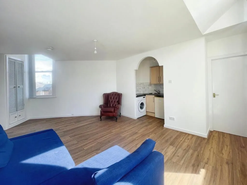 21 Princes Avenue, Princes Park, Liverpool, Merseyside, L8 2TB - Online Properties