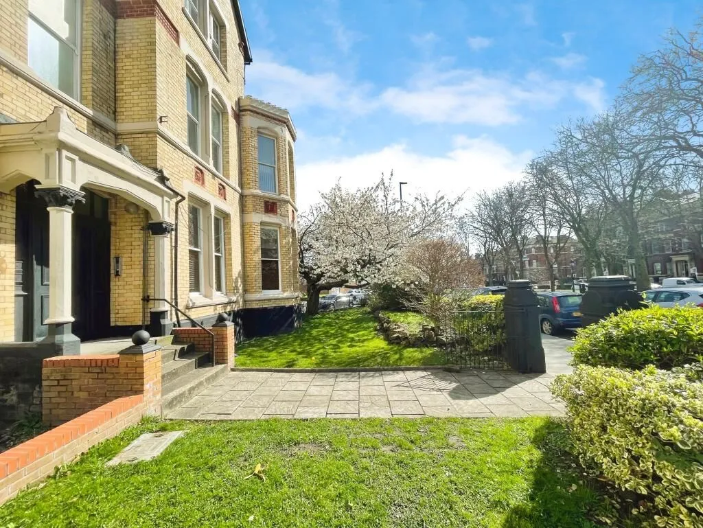 21 Princes Avenue, Princes Park, Liverpool, Merseyside, L8 2TB - Online Properties